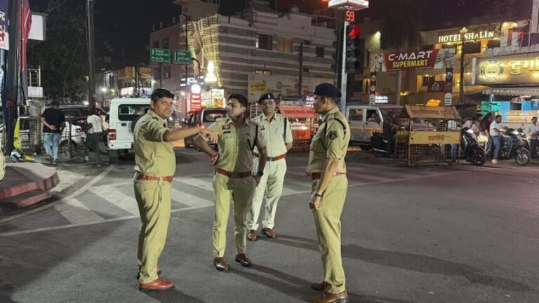 बकरीद पर्व से पहले पुलिस ने मुस्तैद की व्यवस्था,दिए निर्देश, देखिए वीडियो
