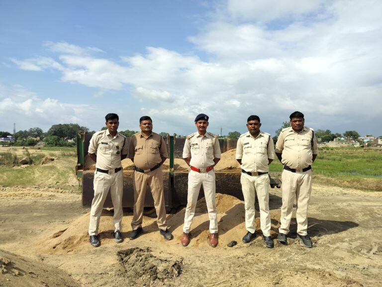 सीतामढ़ी में रेत के अवैध उत्खनन व परिवहन पर खनिज विभाग की बड़ी कार्रवाई- 9 वाहन जब्त